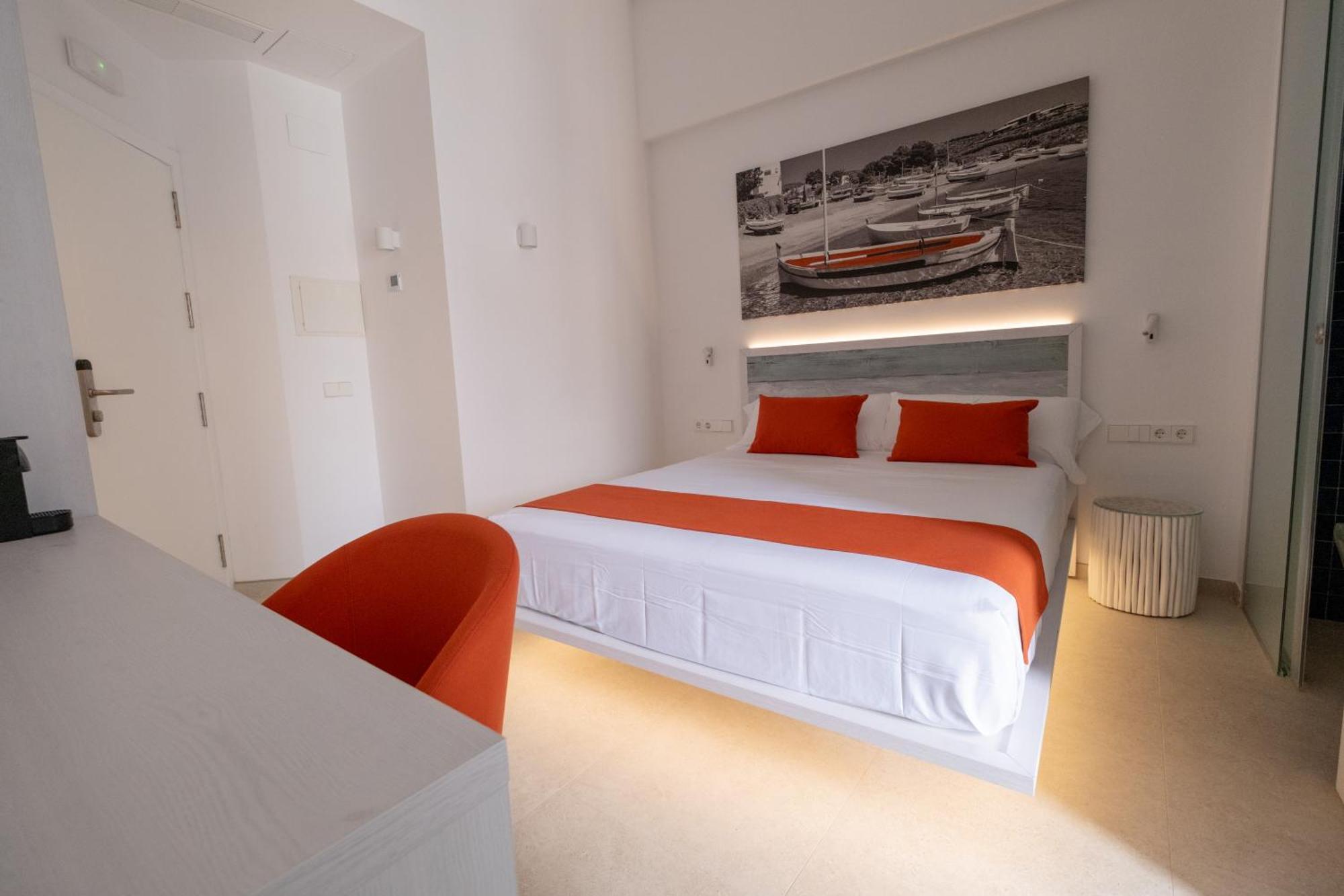 Hotel Boutique Es Blau Кадакес Екстериор снимка